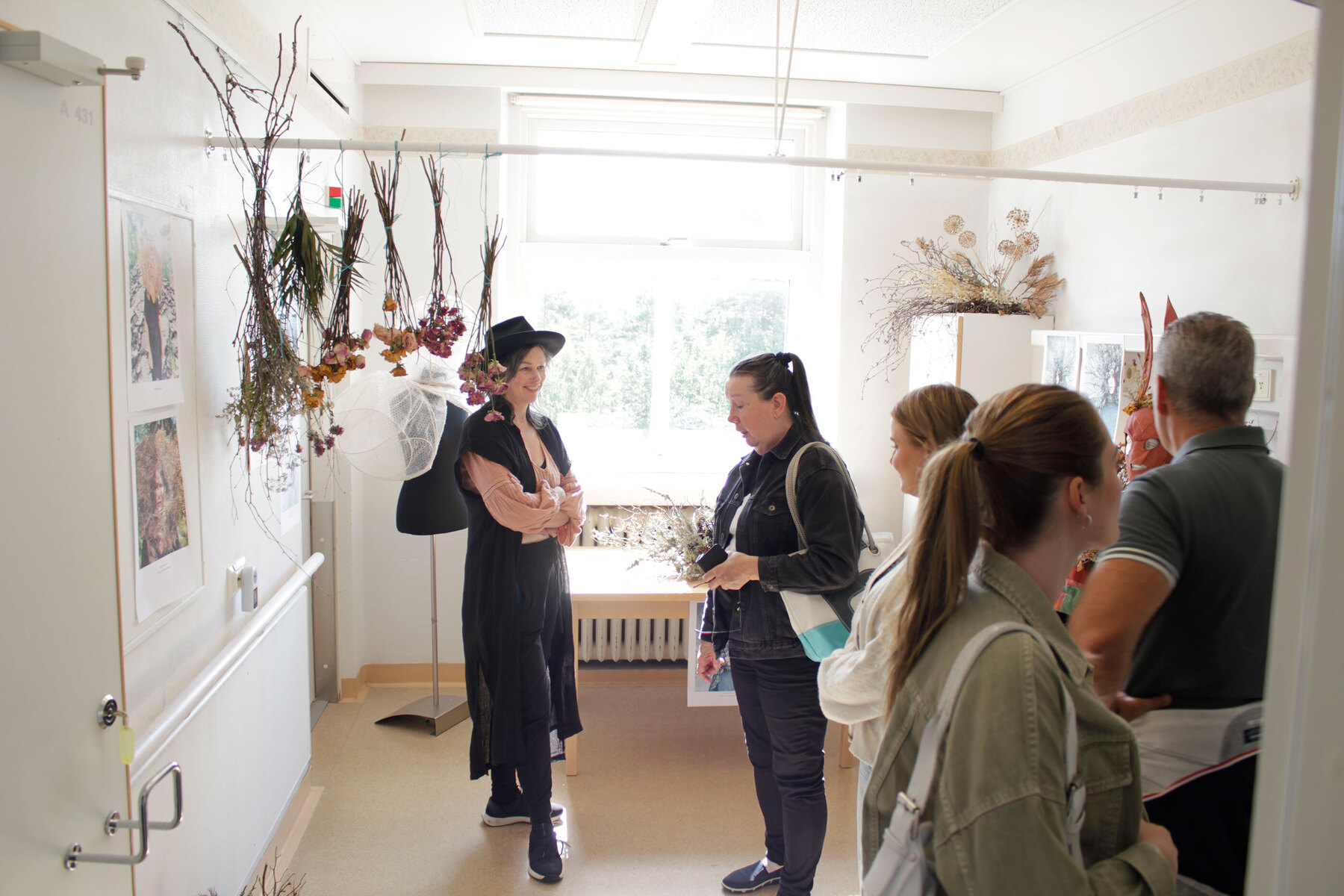 Artist Presentation - Claire