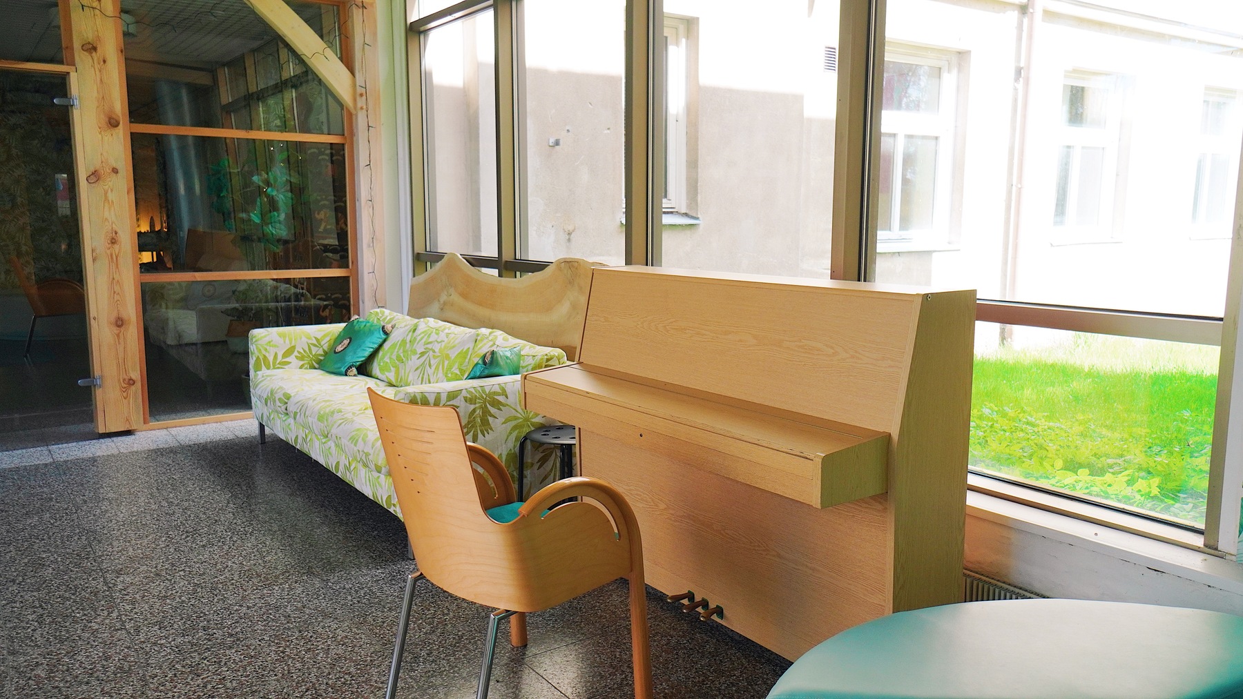 Ground Floor - Piano